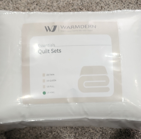 WARMDERN Off White Quilt Set